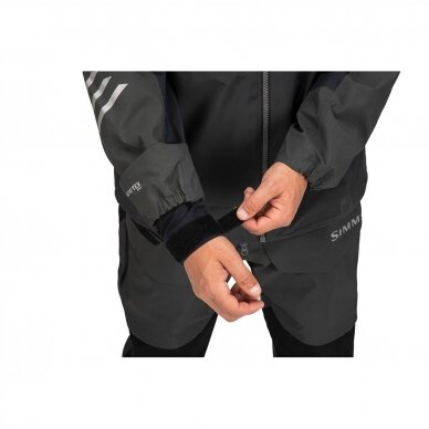 Simms Prodry jacket carbon 3